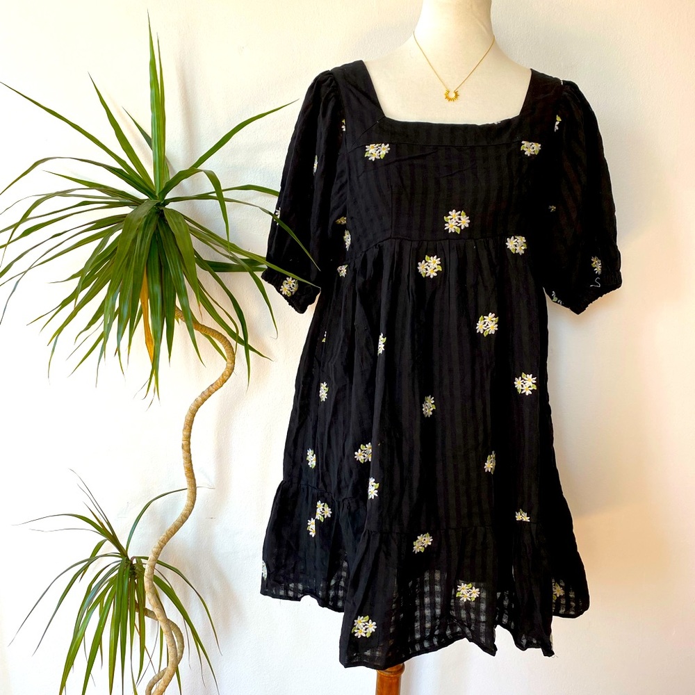 Floral embroidered dress